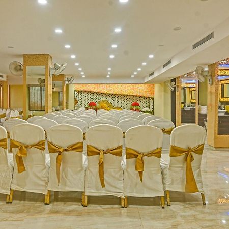 Oyo Tulsi Angan Hotel Danapur Bagian luar foto